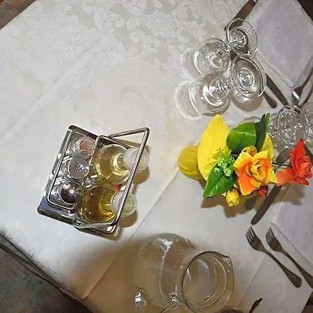 Hotel Albergo Due Monti 3*