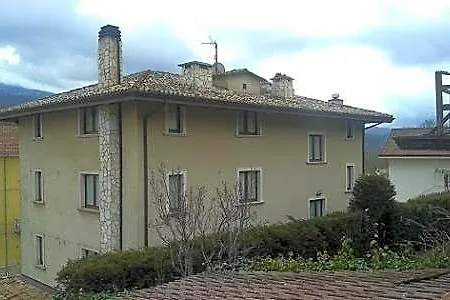 Albergo Due Monti Hotel 3*