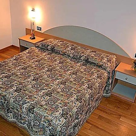 Albergo Due Monti Hotel 3*