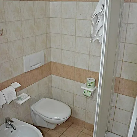 Albergo Due Monti Hotel