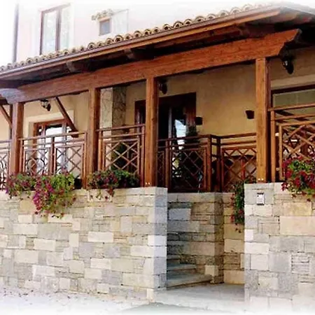 Albergo Due Monti Hotel 3*