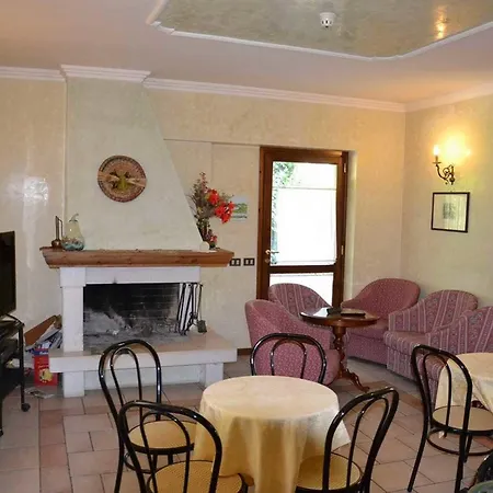 Albergo Due Monti Hotel